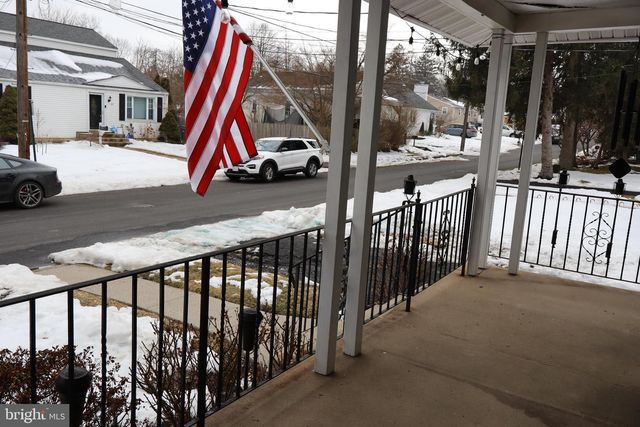 630 JACKSON AVE, Glenside, PA 19038