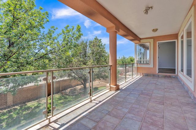1001 Pinzon Street NW, Los Lunas, NM 87031