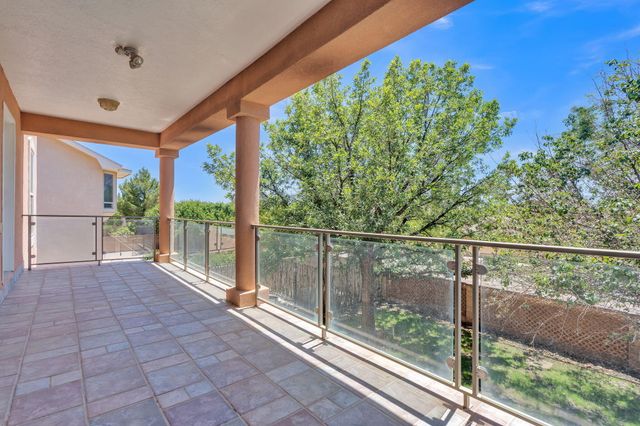 1001 Pinzon Street NW, Los Lunas, NM 87031