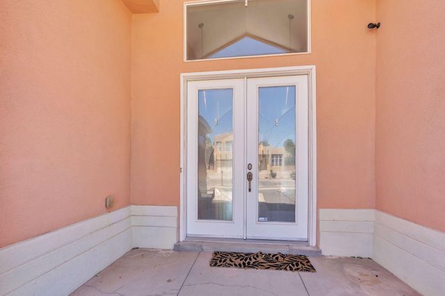 1001 Pinzon Street NW, Los Lunas, NM 87031