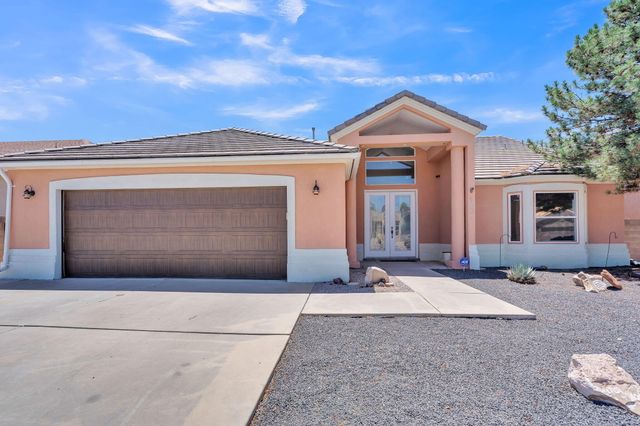 1001 Pinzon Street NW, Los Lunas, NM 87031