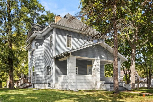 819 N Chicago Street, Pontiac, IL 61764