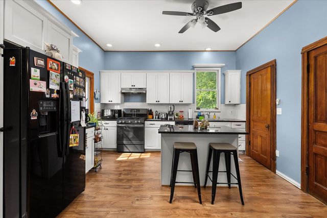 819 N Chicago Street, Pontiac, IL 61764