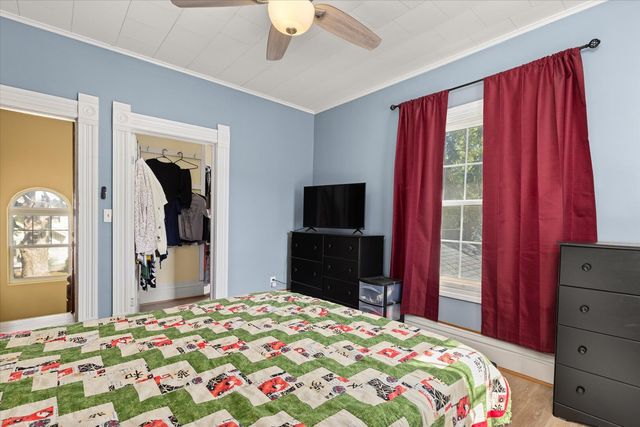 819 N Chicago Street, Pontiac, IL 61764