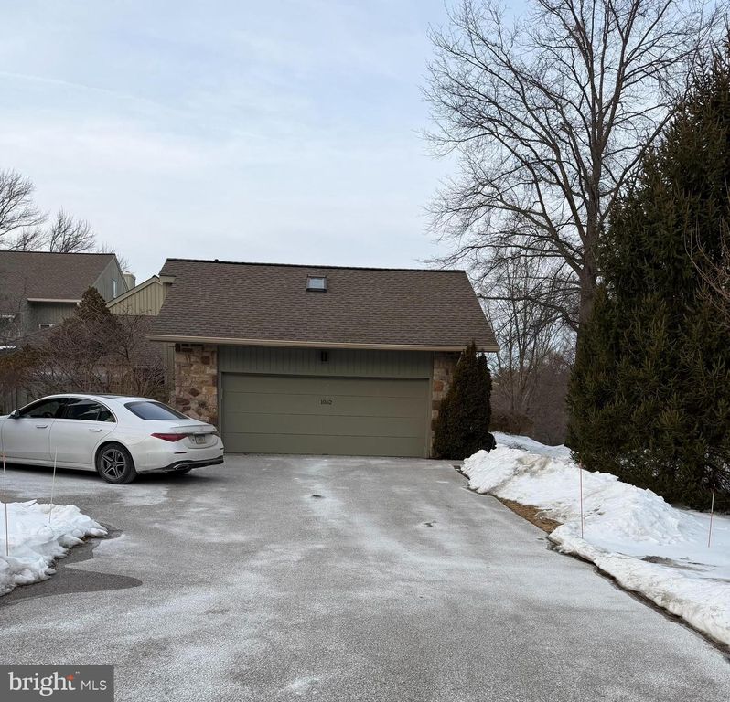 1062 BROADMOOR RD, Bryn Mawr, PA 19010
