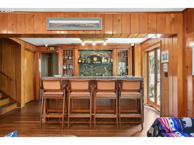 2643 Sw BUENA VISTA Dr, Portland, OR 97201