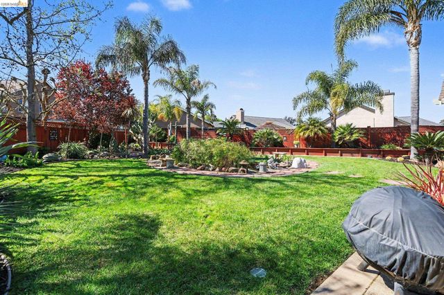 101 Concannon Court, Oakley, CA 94561