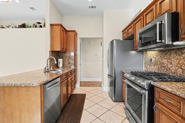 101 Concannon Court, Oakley, CA 94561