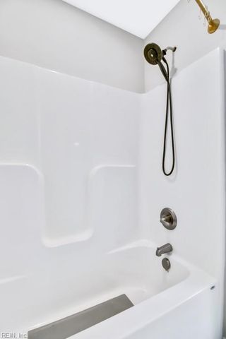 8210 Tidewater DR, Norfolk, VA 23505