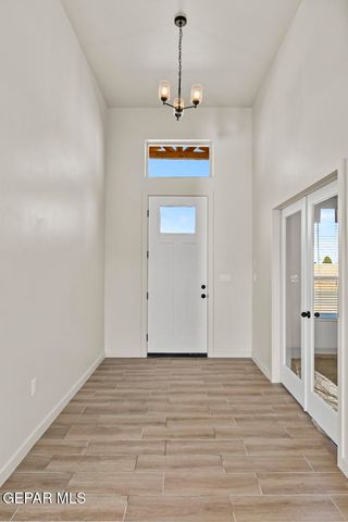 233 RANCHO VIEJO Drive, El Paso, TX 79927