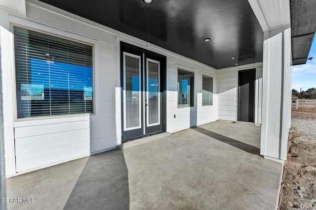 233 RANCHO VIEJO Drive, El Paso, TX 79927