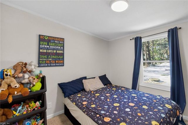 340 Osprey RD, Cardinal, VA 23025