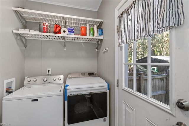 340 Osprey RD, Cardinal, VA 23025