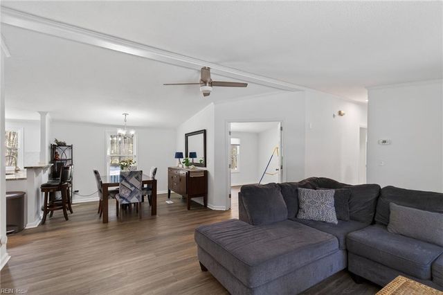 340 Osprey RD, Cardinal, VA 23025