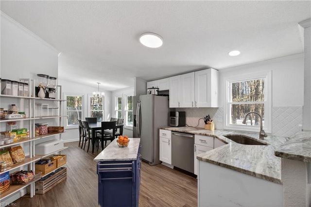 340 Osprey RD, Cardinal, VA 23025