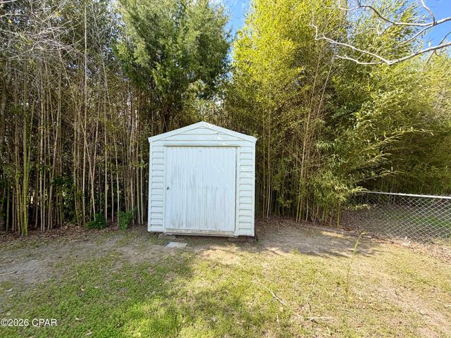 5352 Rocky Creek Road, Marianna, FL 32448