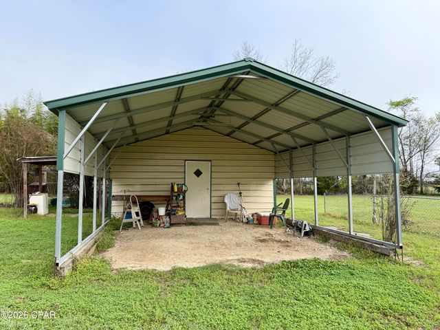 5352 Rocky Creek Road, Marianna, FL 32448