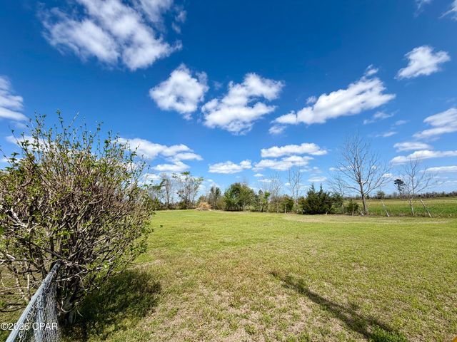 5352 Rocky Creek Road, Marianna, FL 32448