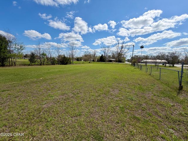 5352 Rocky Creek Road, Marianna, FL 32448