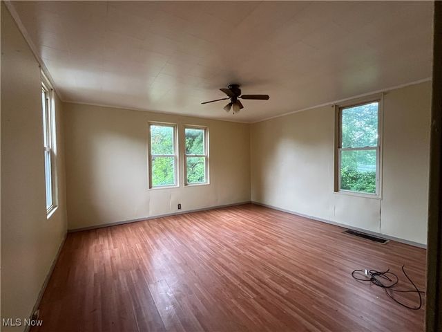 1069 Mershon Lane, Zanesville, OH 43701