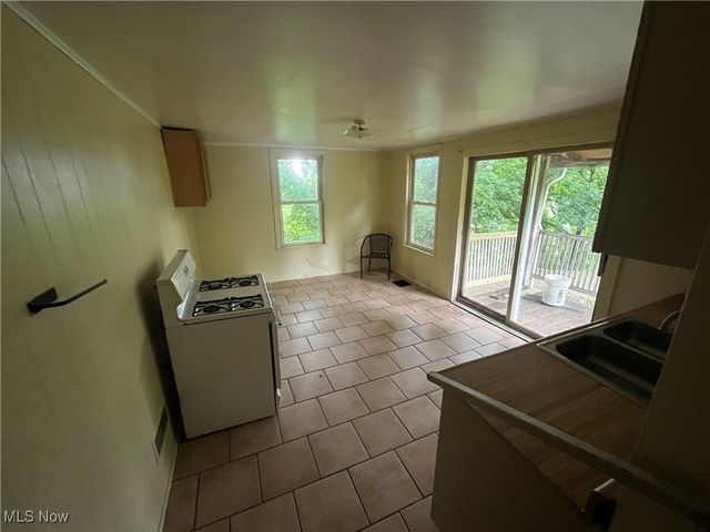 1069 Mershon Lane, Zanesville, OH 43701