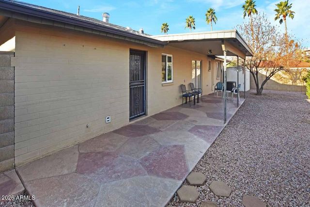 4604 E CRESCENT Avenue, Mesa, AZ 85206