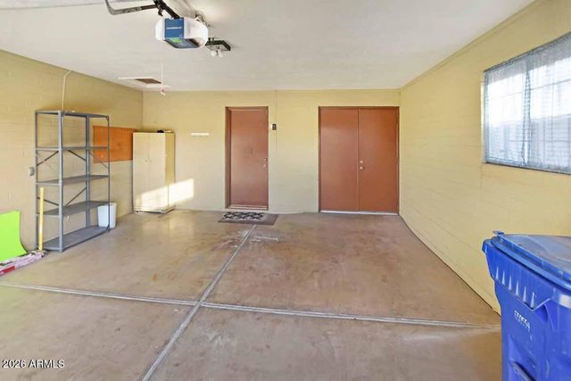 4604 E CRESCENT Avenue, Mesa, AZ 85206