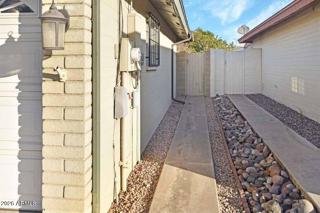 4604 E CRESCENT Avenue, Mesa, AZ 85206