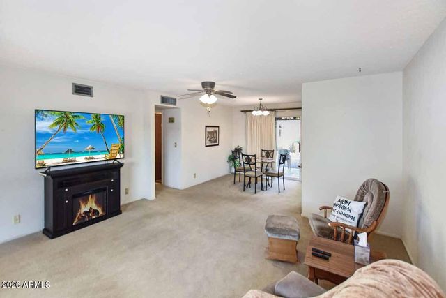 4604 E CRESCENT Avenue, Mesa, AZ 85206