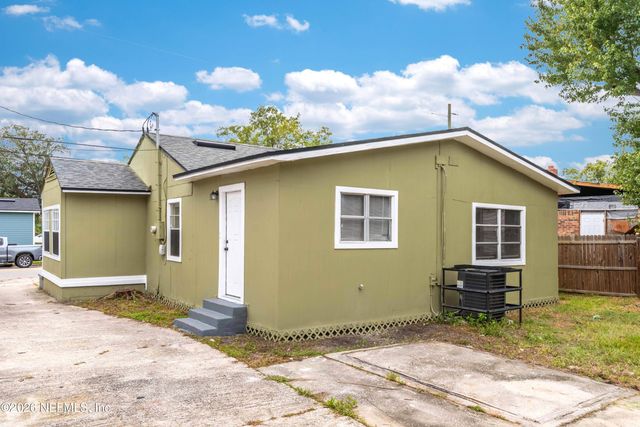 2075 W 13TH Street, Jacksonville, FL 32209