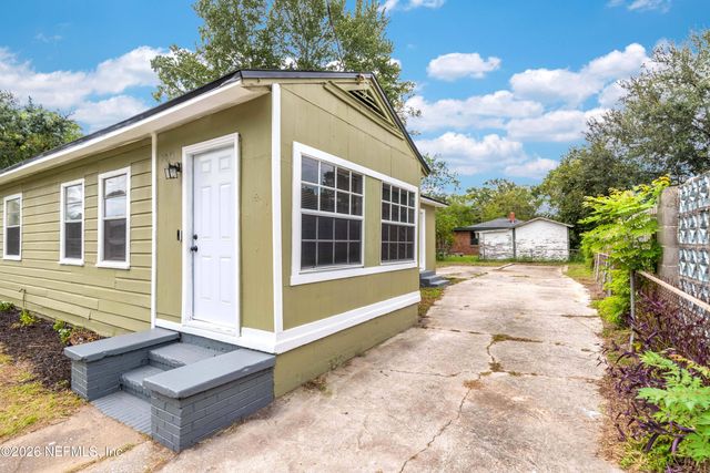 2075 W 13TH Street, Jacksonville, FL 32209