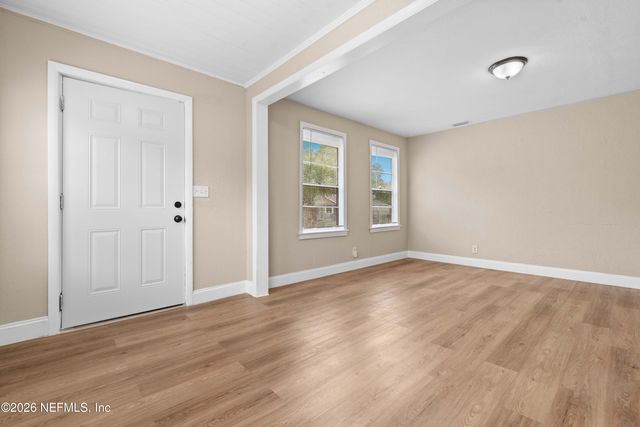2075 W 13TH Street, Jacksonville, FL 32209