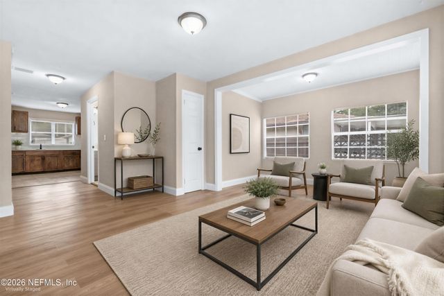 2075 W 13TH Street, Jacksonville, FL 32209