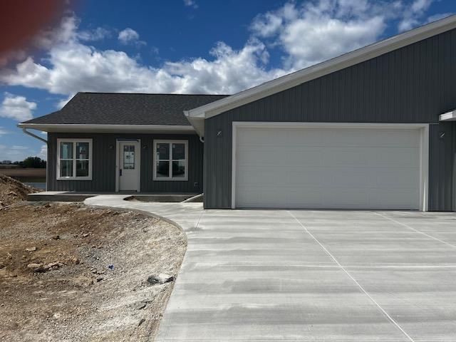 814 Lakeview Lane, Ripon, WI 54971