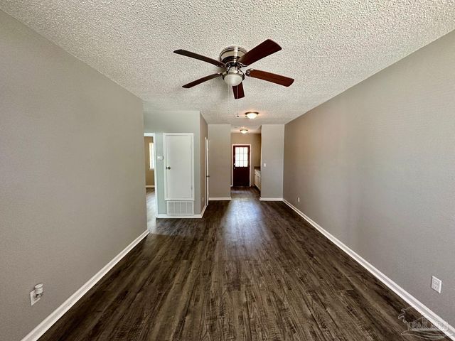 1103 W La Rua St A, Pensacola, FL 32501