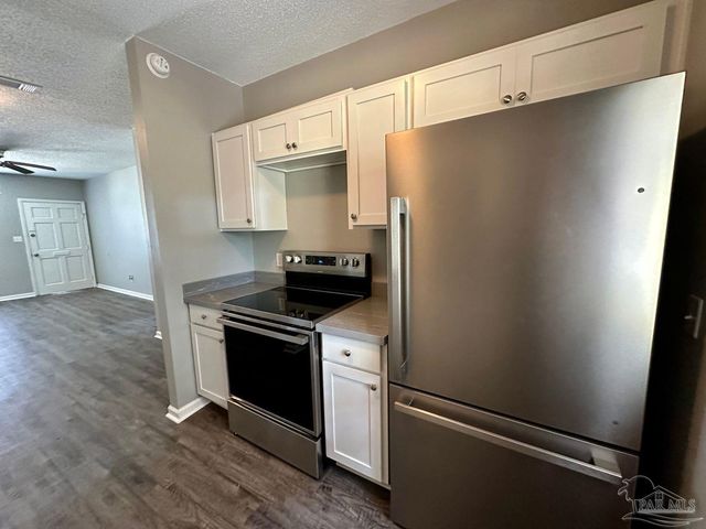 1103 W La Rua St A, Pensacola, FL 32501