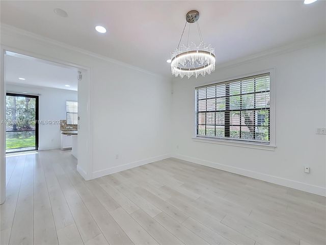 7266 NW 108th Way, Parkland, FL 33076