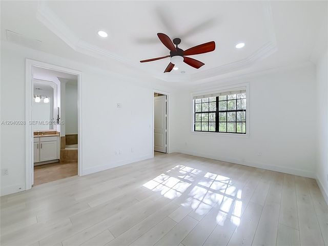 7266 NW 108th Way, Parkland, FL 33076