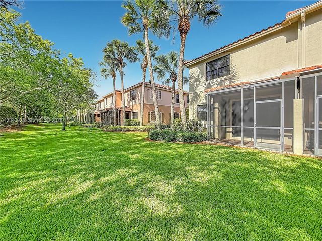 7266 NW 108th Way, Parkland, FL 33076