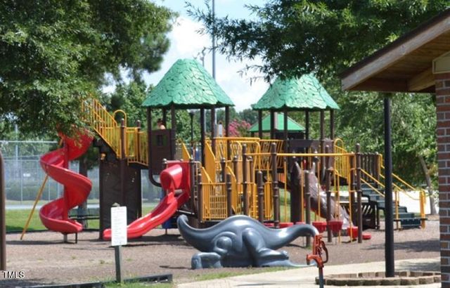 191 New Twin Branch Court, Smithfield, NC 27577