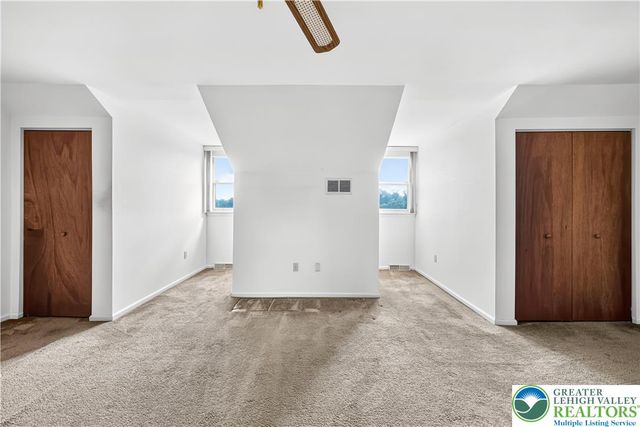 168 Springhouse Road, Allentown City, PA 18104