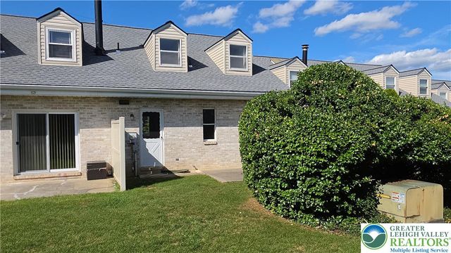 168 Springhouse Road, Allentown City, PA 18104