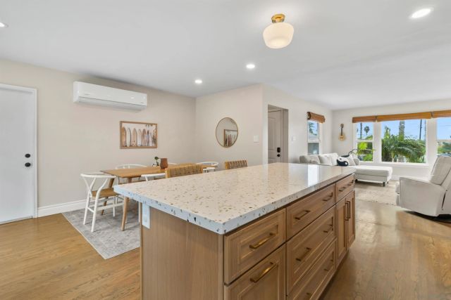 823 La Salina Pl, Oceanside, CA 92054