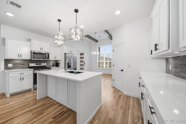 817 N 24th Street, Collinsville, OK 74021