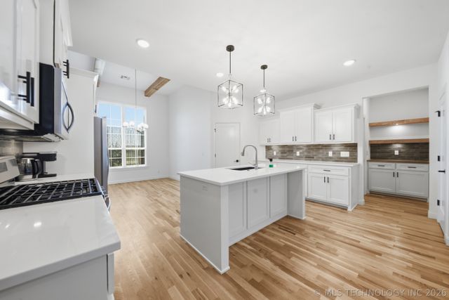817 N 24th Street, Collinsville, OK 74021