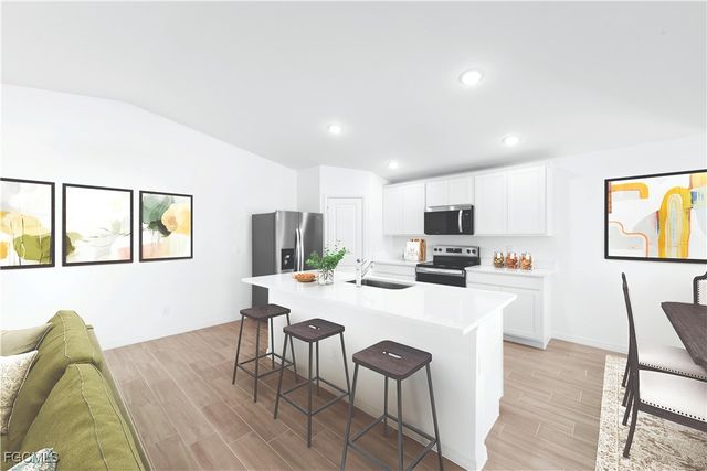 4215 NE 17th AVE, Cape Coral, FL 33909