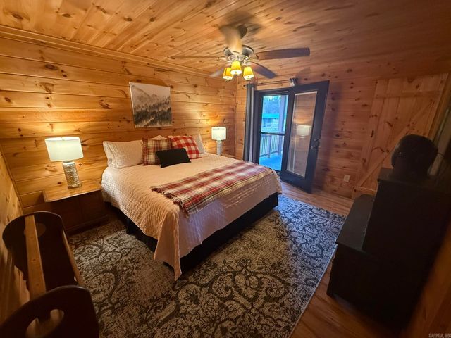 465 S Riverview Lane, Mountain View, AR 72560