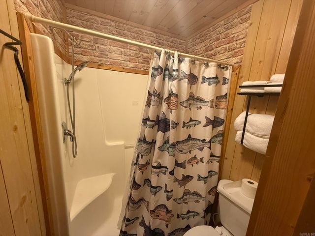 465 S Riverview Lane, Mountain View, AR 72560