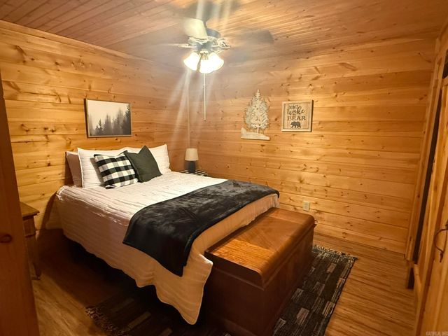 465 S Riverview Lane, Mountain View, AR 72560