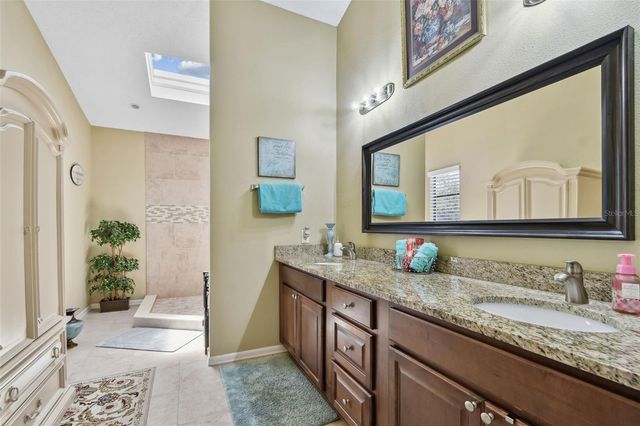 511 SANDY HOOK ROAD, Treasure Island, FL 33706